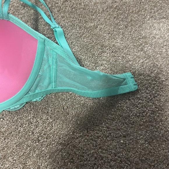 Pink Push up Bra in Mint Green - Picture 5 of 5